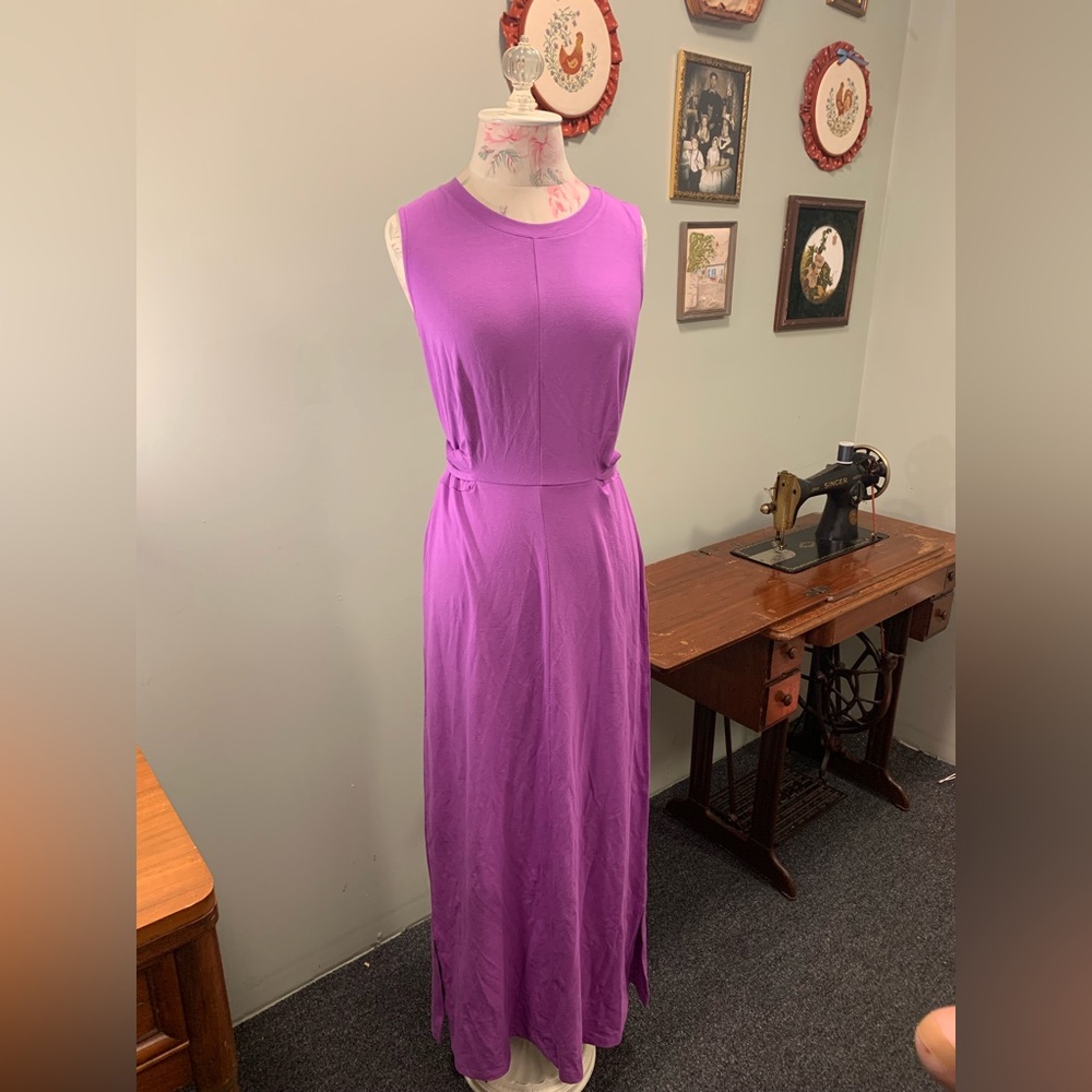 Elegant Purple Sleeveless Maxi Dress